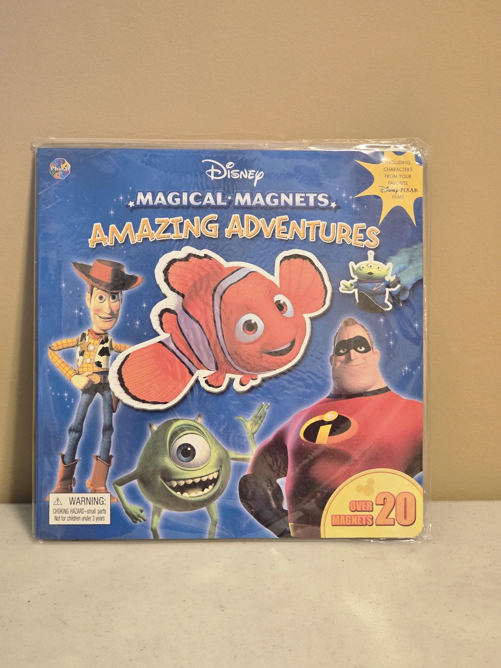 Disney Magical Magnets Amazing Adventures Childrens Book **NEW**